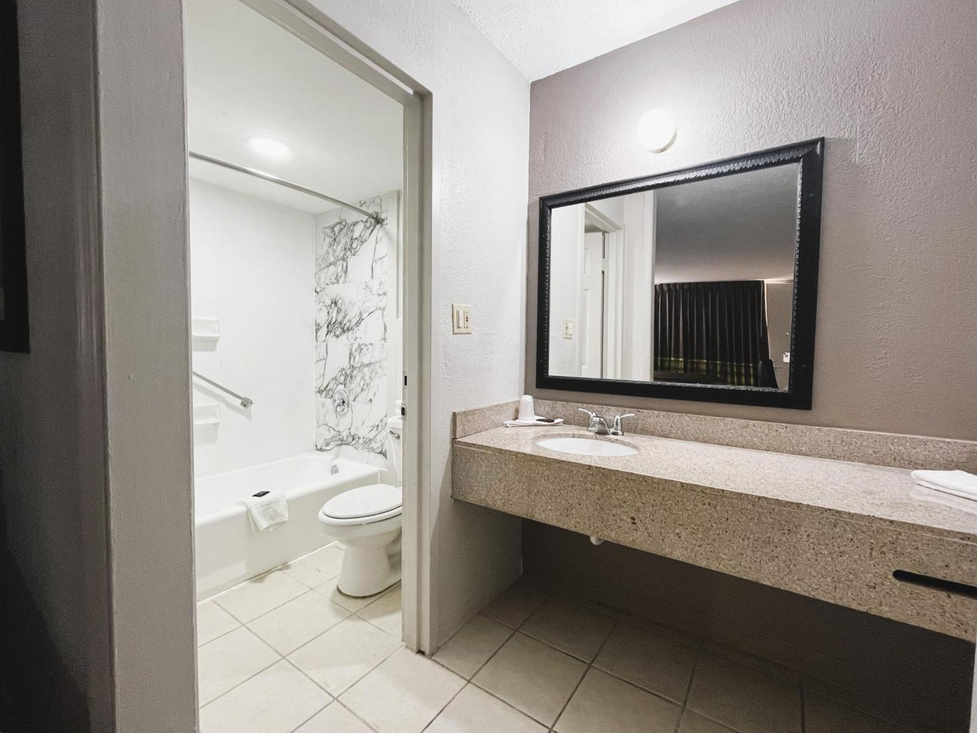 Budgetel Inn Phenix City Luaran gambar